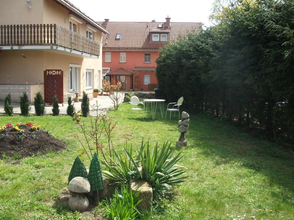 Apartments Zum Henker Quedlinburg Esterno foto